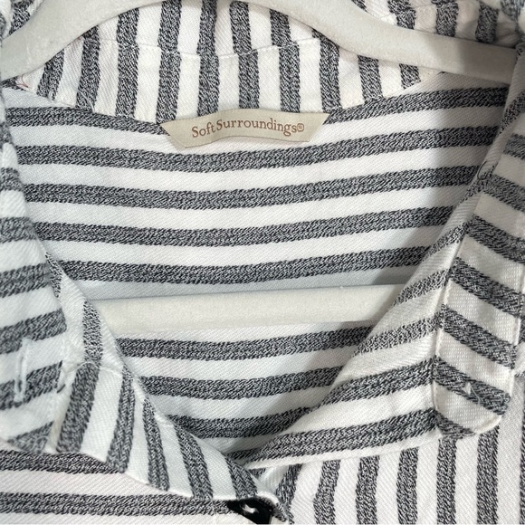 Soft Surroundings Standout Shirt Asymmetric Gray White Tunic Size Womens Small - Picture 5 of 7